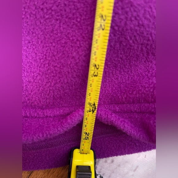 Obermeyer Vintage Fleece. Awesome Purple size large. Excellent condition! - Picture 6 of 7